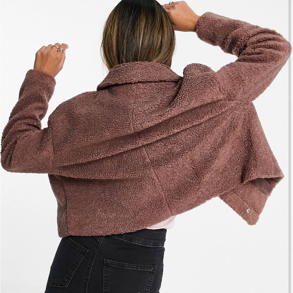 Cropped Teddy Shacket - Picture 2 of 2
